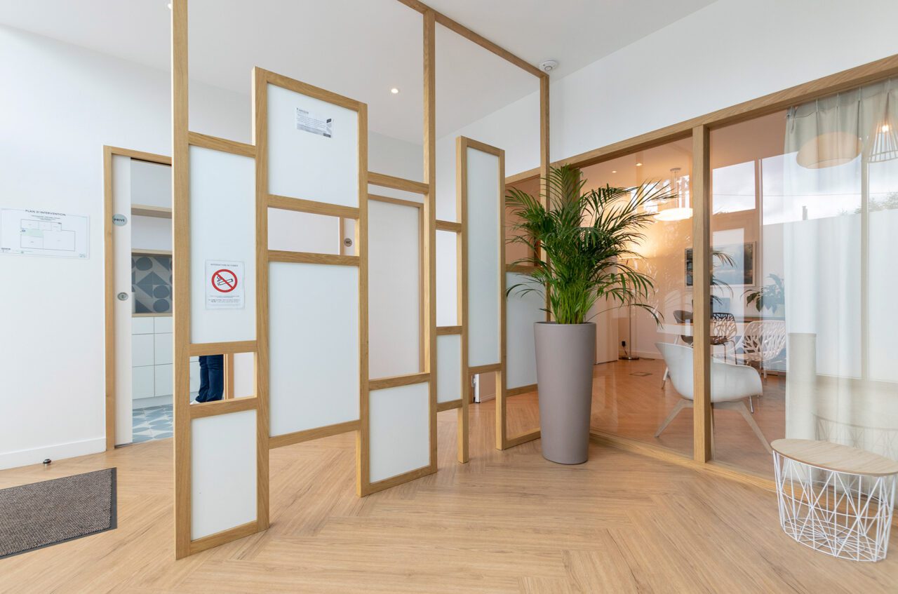 Agencement intérieur pour professionnels - Méril - Agencement ...